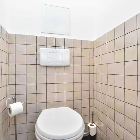 Authentic - 2p - Porte Saint-denis
